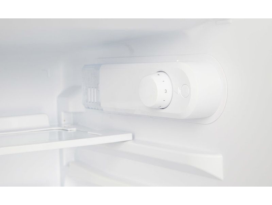 BEKO BU1154N onderbouw koelkast met vriesvak - 82cm BEKO BU1154N onderbouw koelkast met vriesvak - 82cm