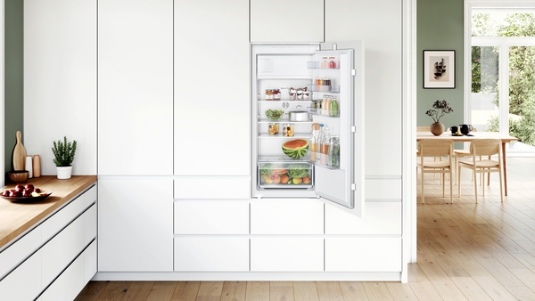 BOSCH KIL42NSE0 SERIE 2 koelkast met vriesvak - 122cm